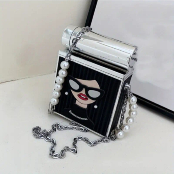 UNIQUE!! Y2K Messenger Crossbody Shoulder Bag with Trendy Girl Design - Picture 6 of 16